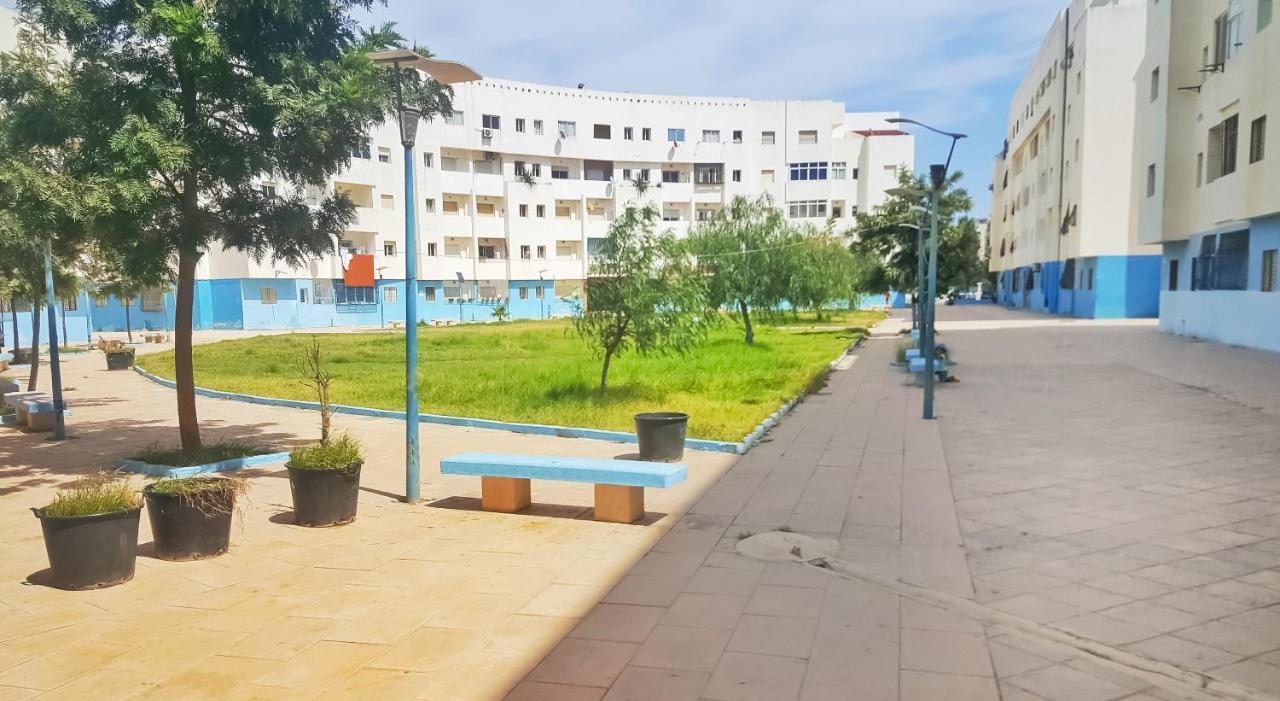 Reta-Inn Martil Beach Exterior photo